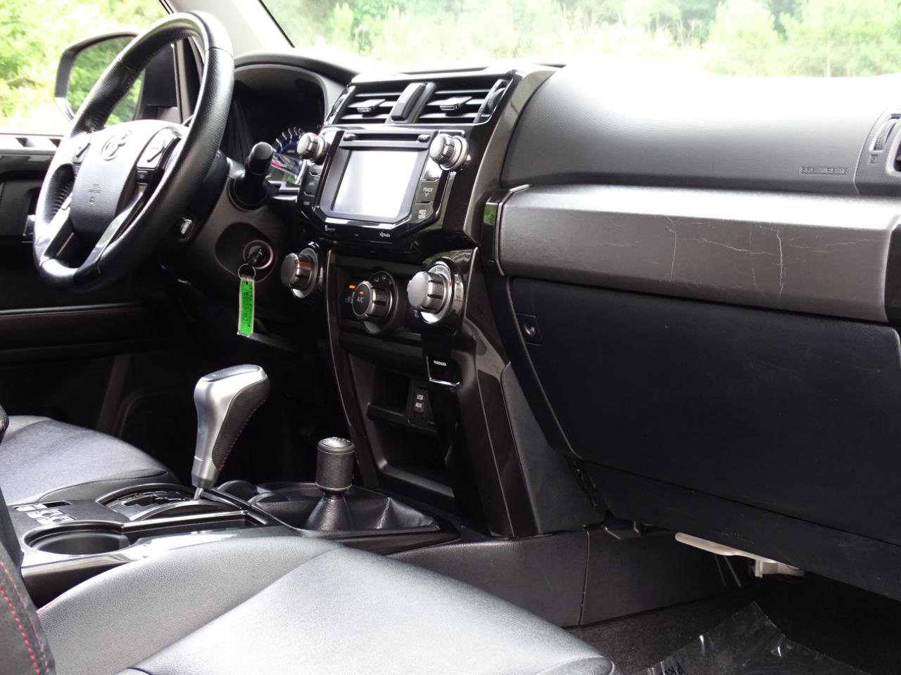 Used 2016 Toyota 4Runner TRD Pro AWD/4WD image 33