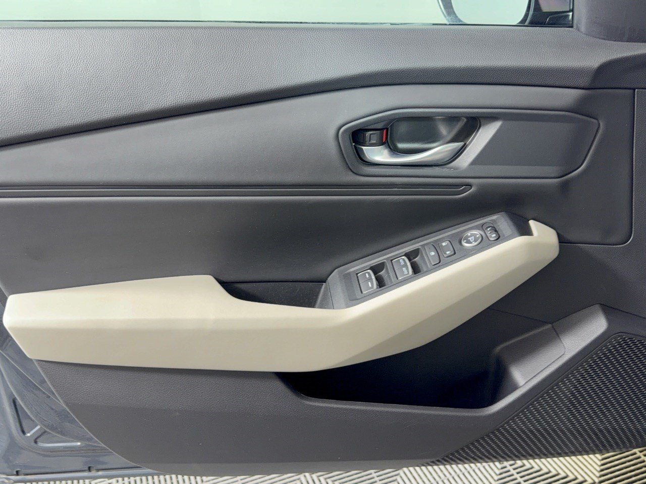 Certified 2024 Honda Accord EX image 14