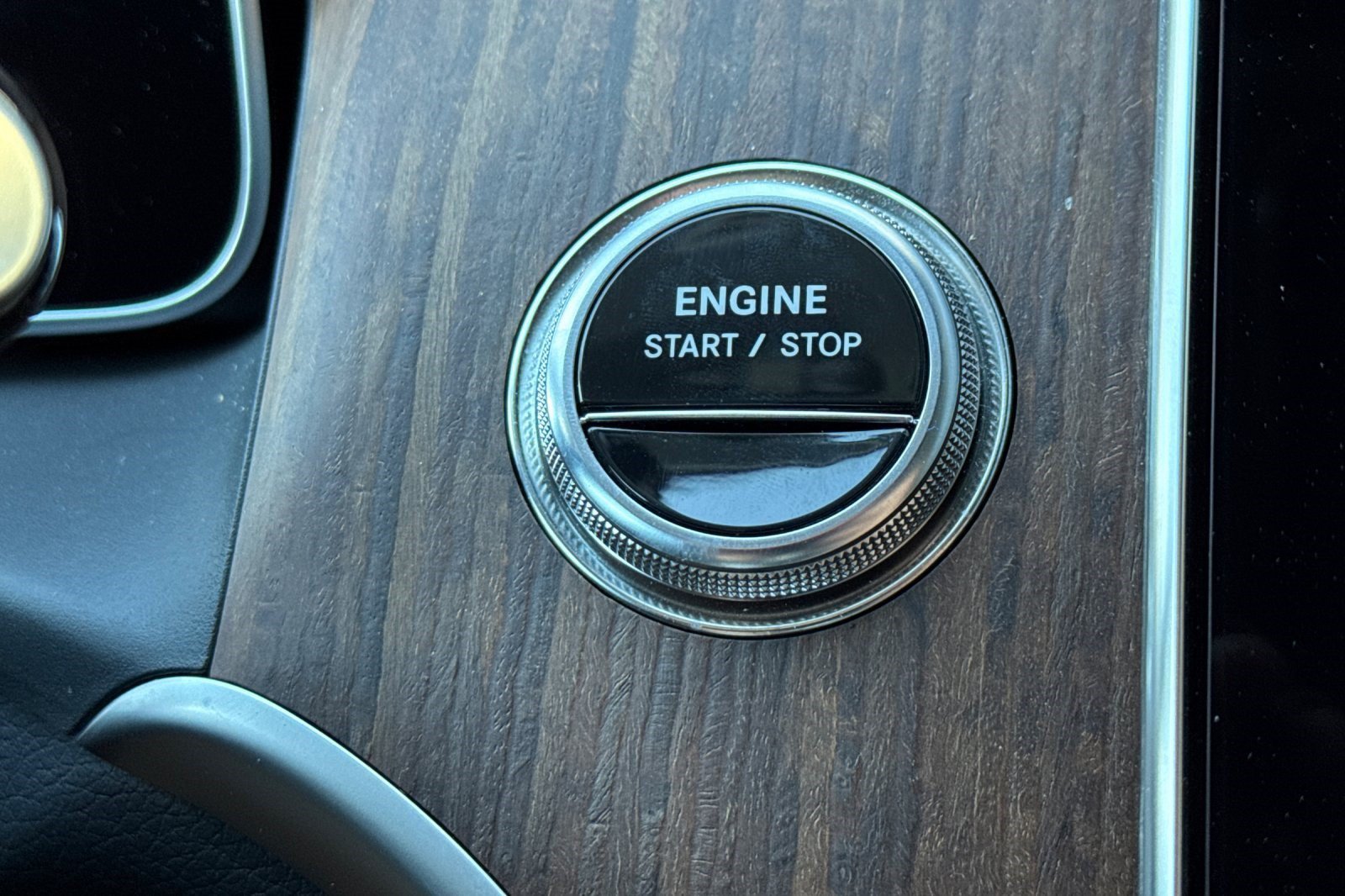 Certified 2025 Mercedes-Benz GLC 350e 4MATIC image 16