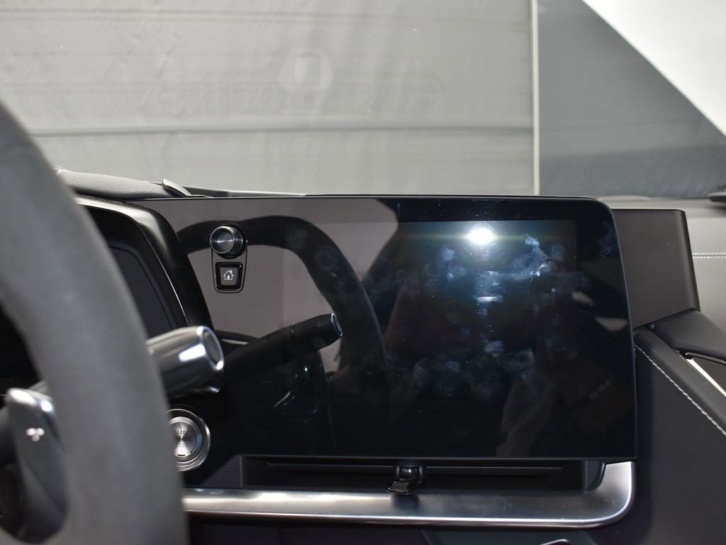 Used 2025 Chevrolet Corvette Stingray Coupe w/ 1LT image 22