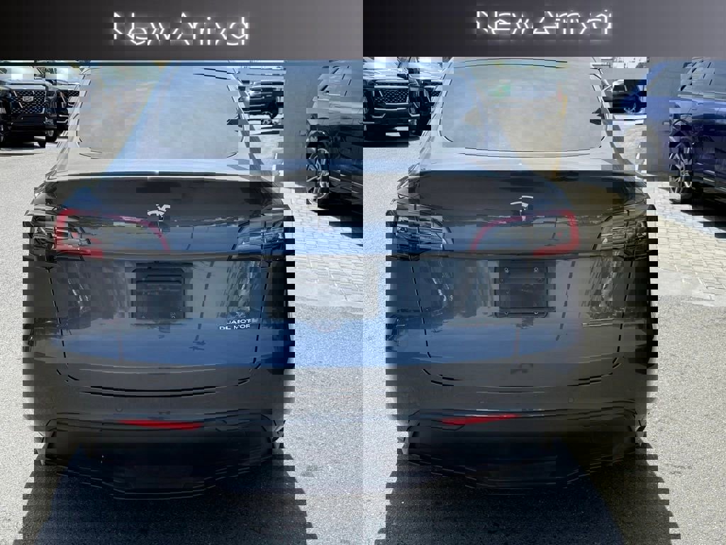 Used 2022 Tesla Model Y Performance image 4