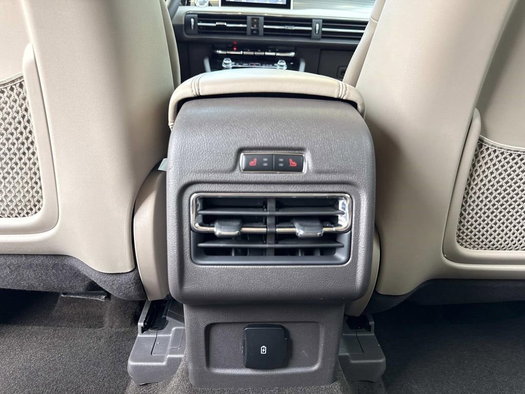 Certified 2022 Lincoln Corsair FWD w/ Equipment Group 101A image 16