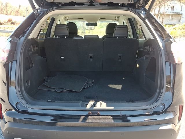 Used 2019 Ford Edge SEL w/ Equipment Group 201A AWD/4WD image 29