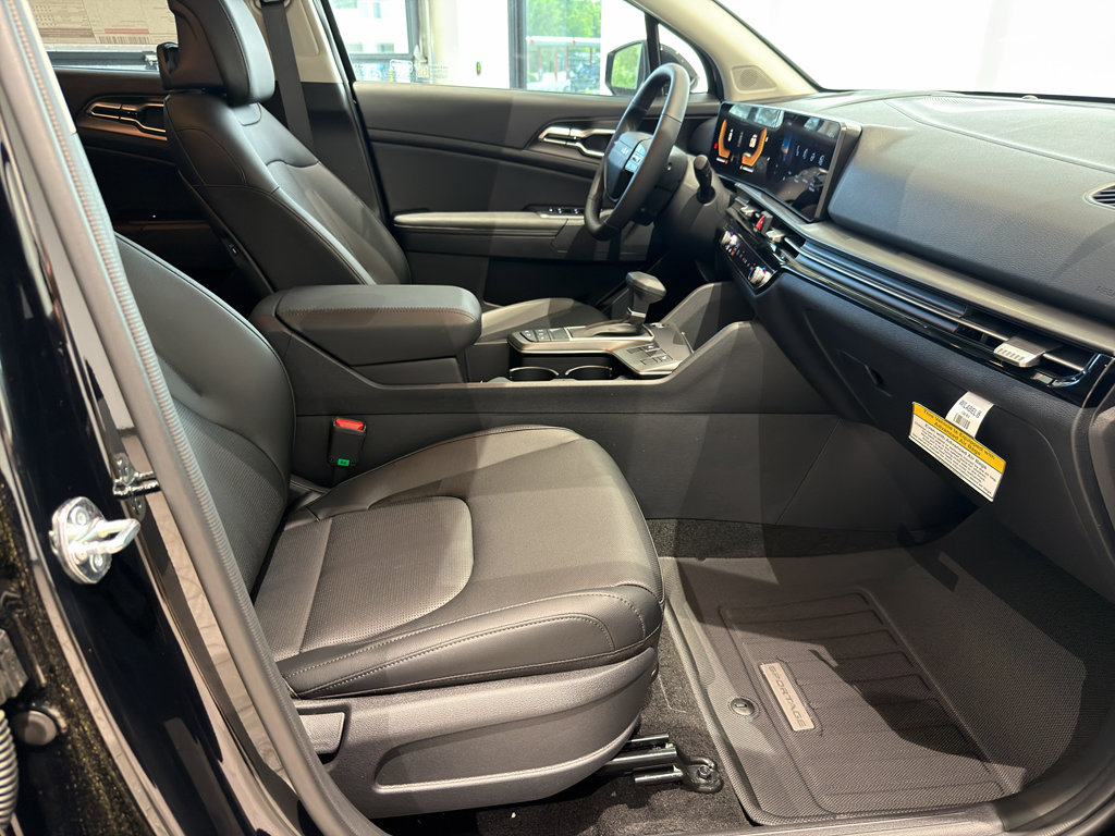 New 2026 Kia Sportage EX image 24