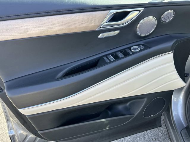 Used 2023 Genesis GV80 2.5T w/ Prestige 20" Package image 15