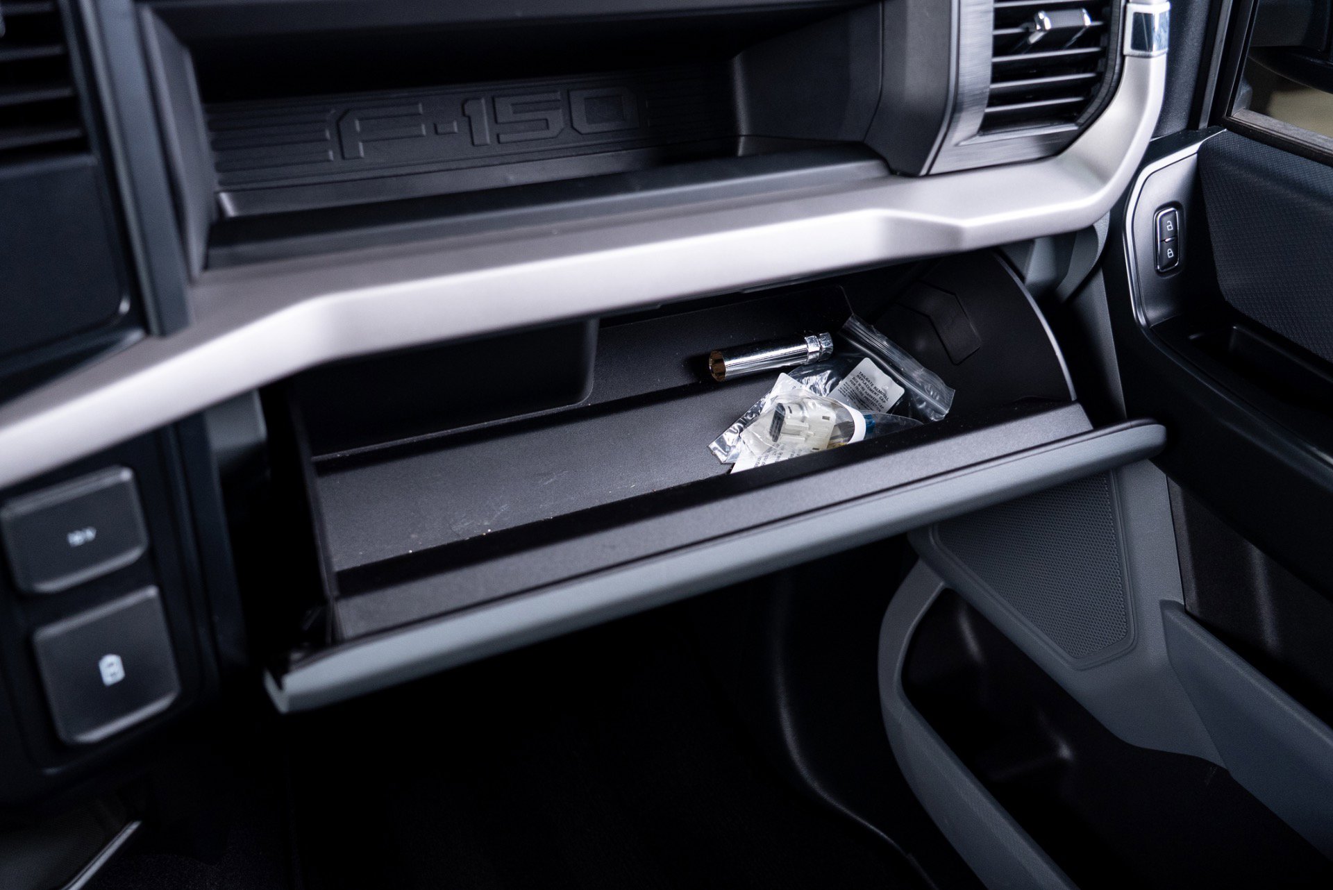 Used 2023 Ford F150 XL w/ Trailer Tow Package image 68