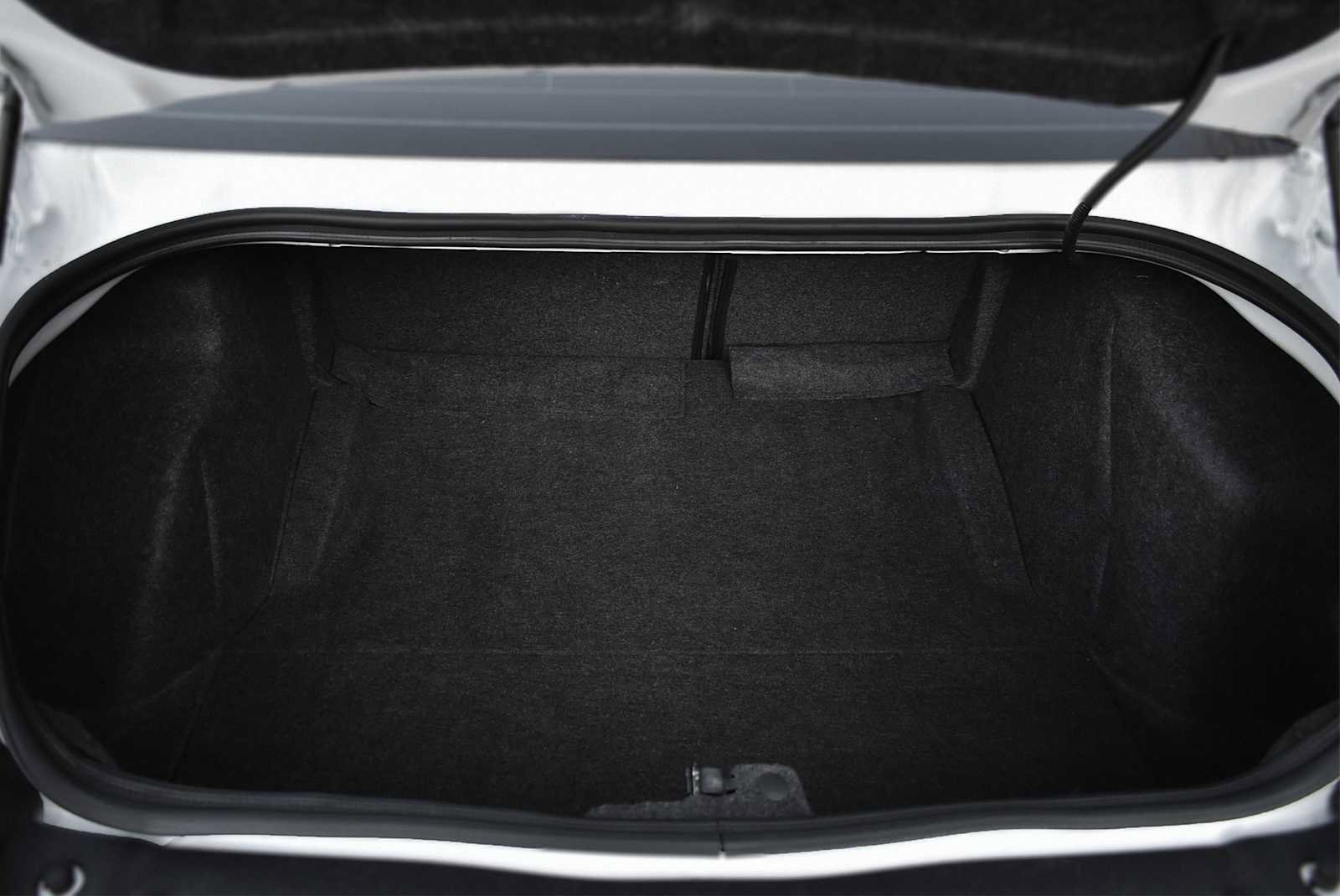 Used 2022 Dodge Challenger SRT Hellcat RWD image 10