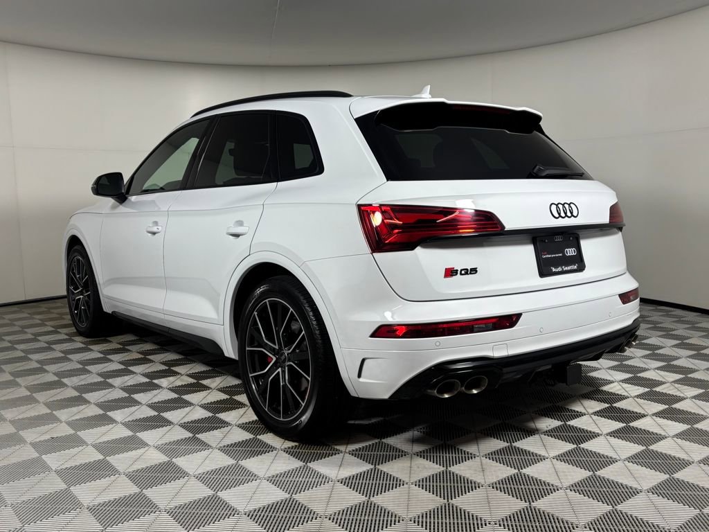 Used 2025 Audi SQ5 Premium Plus w/ Premium Plus Package image 5
