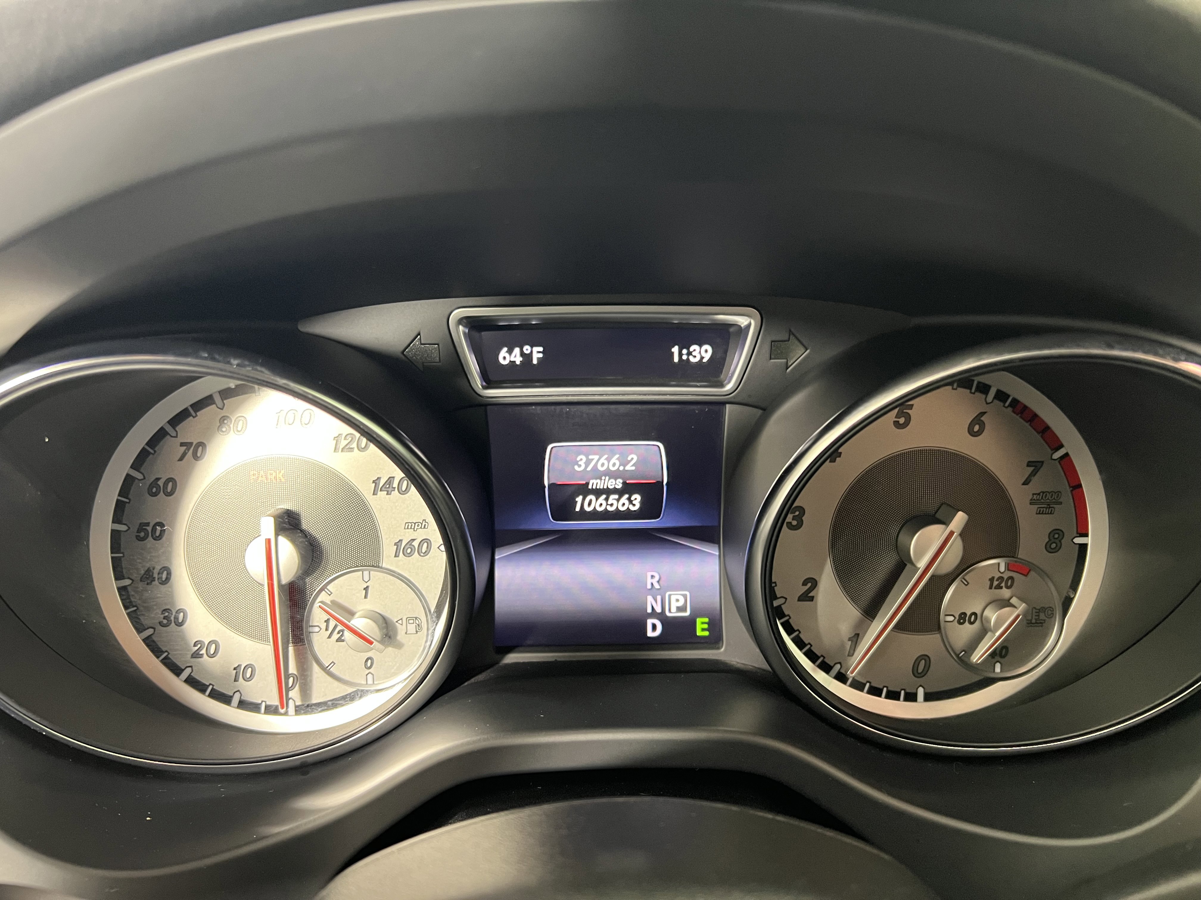 Used 2015 Mercedes-Benz CLA 250 4MATIC image 27