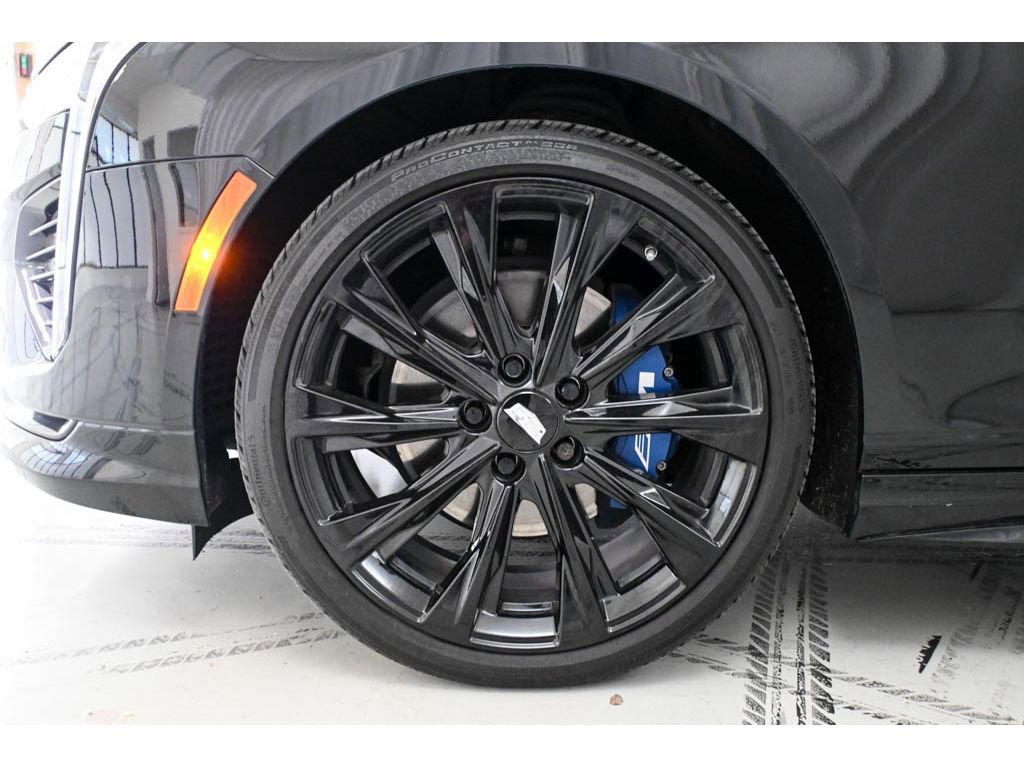 Used 2023 Cadillac CT4 V w/ Navigation Package image 22