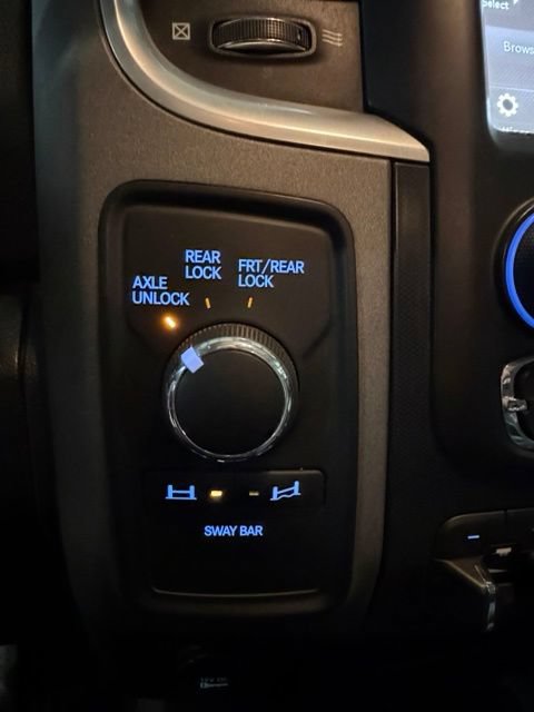 Used 2018 RAM 2500 Power Wagon w/ Luxury Group AWD/4WD image 17