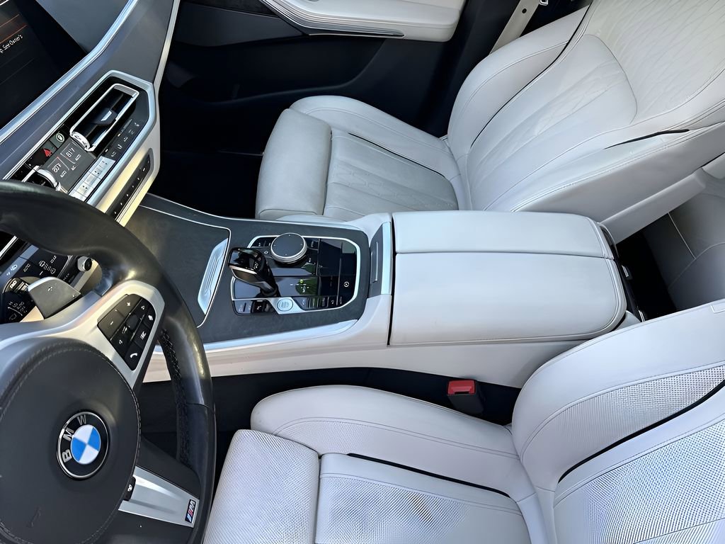 Used 2022 BMW X5 M50i AWD/4WD image 24