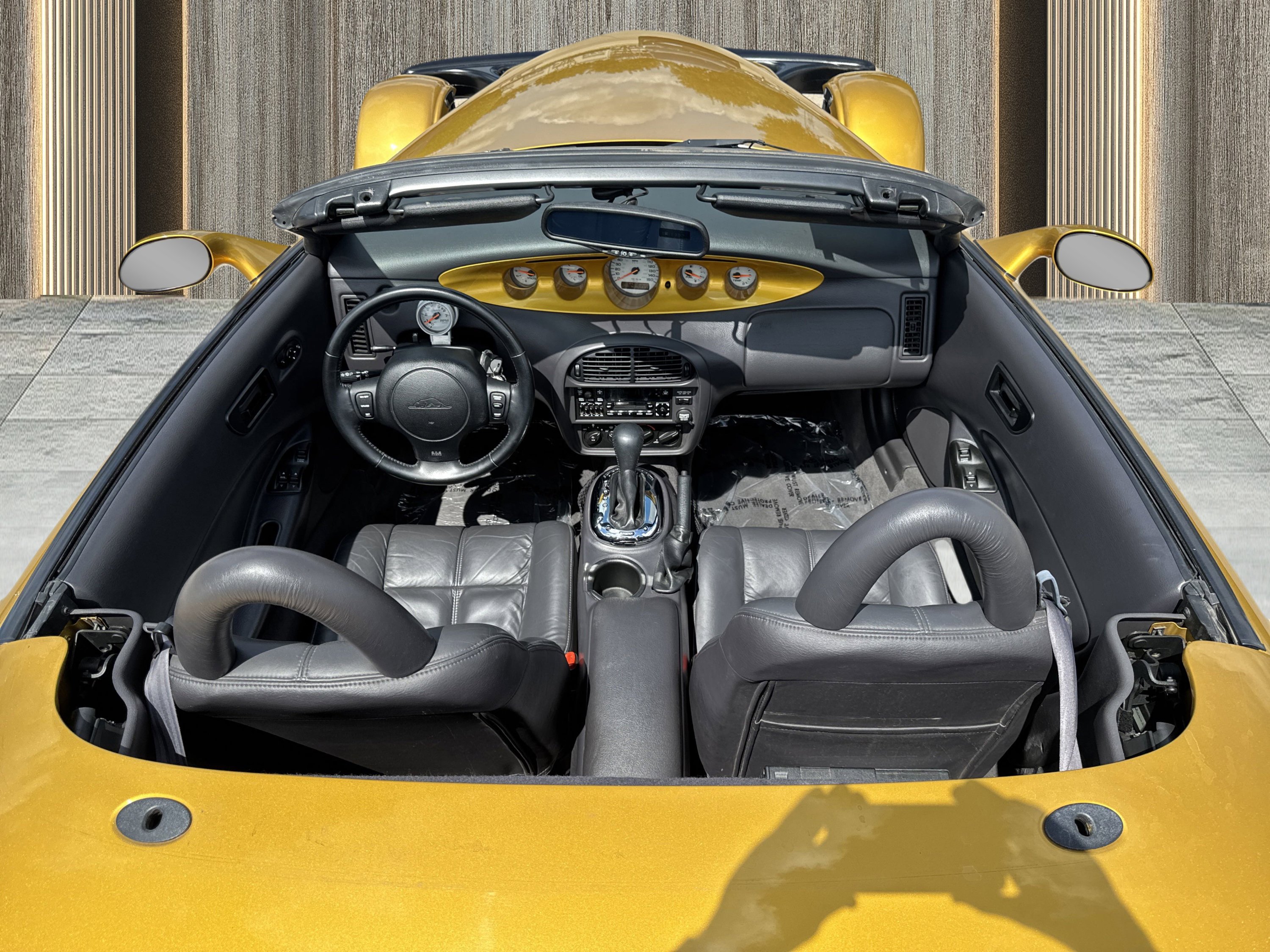 Used 2002 Chrysler Prowler image 5