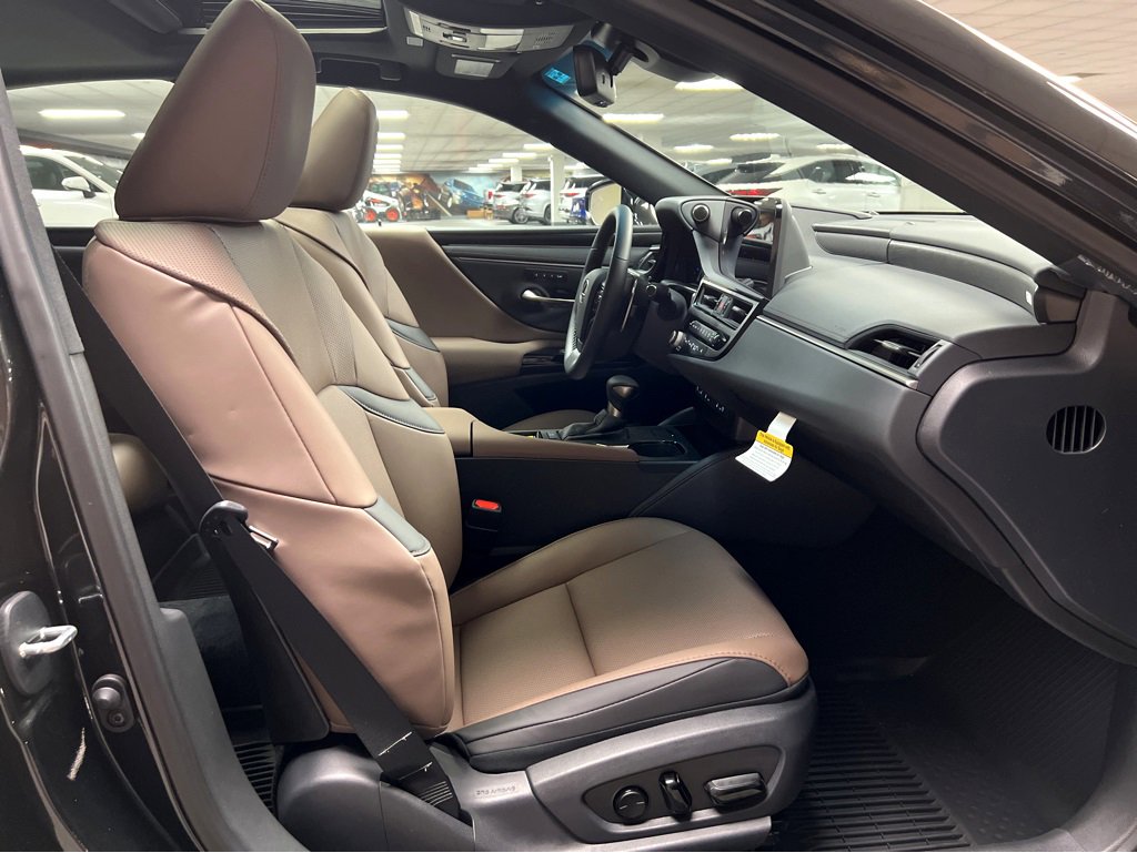 New 2025 Lexus ES 350 w/ Premium Package image 33