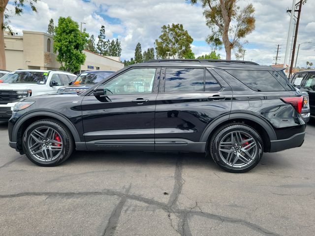 Used 2026 Ford Explorer ST-Line w/ ST-Line Street Pack RWD image 28
