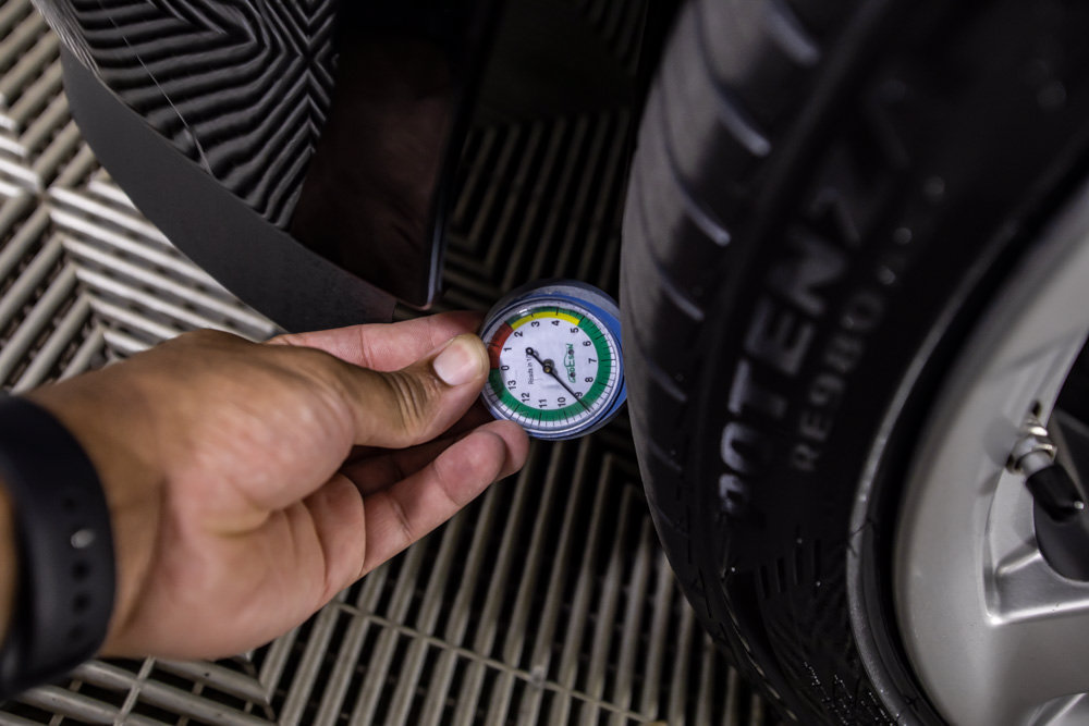 Used 2021 Chevrolet Camaro SS RWD image 45