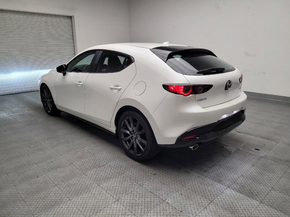 Used 2020 MAZDA MAZDA3 Hatchback w/ Preferred Package image 5
