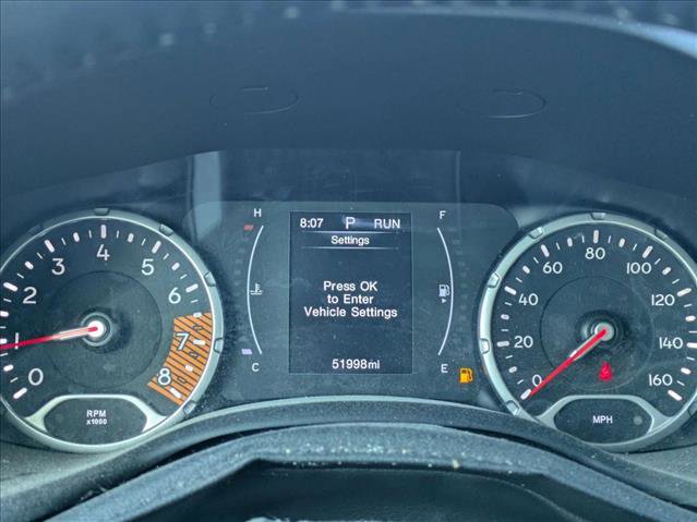 Used 2020 Jeep Renegade Altitude AWD/4WD image 11