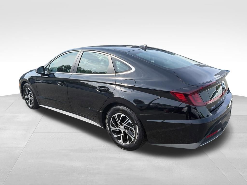 Used 2023 Hyundai Sonata Blue w/ Cargo Package image 4