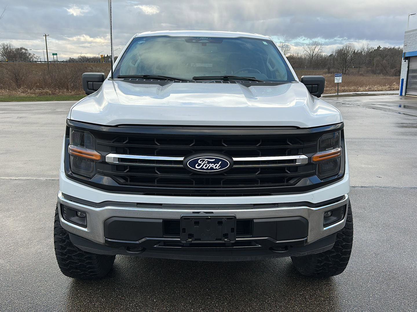 Used 2024 Ford F150 XLT w/ Tow/Haul Package image 9