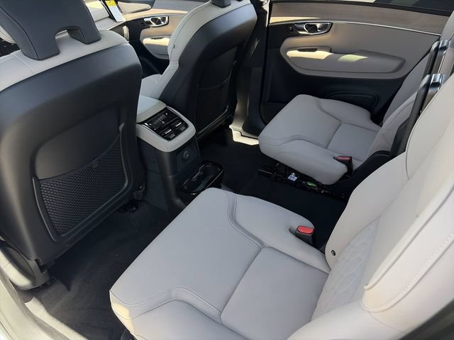 New 2026 Volvo XC90 T8 Plus w/ Protection Package AWD/4WD image 17