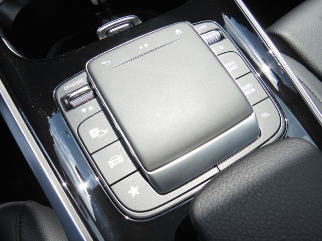 Certified 2023 Mercedes-Benz GLB 250 4MATIC image 15