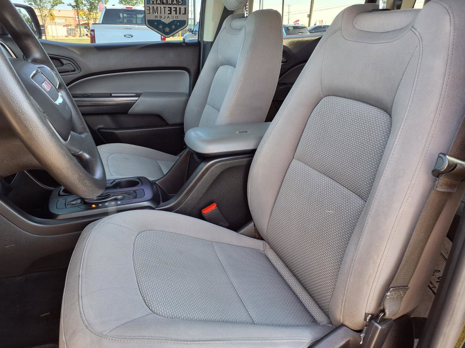 Used 2016 GMC Canyon 2WD Crew Cab w/ Convenience Package image 3