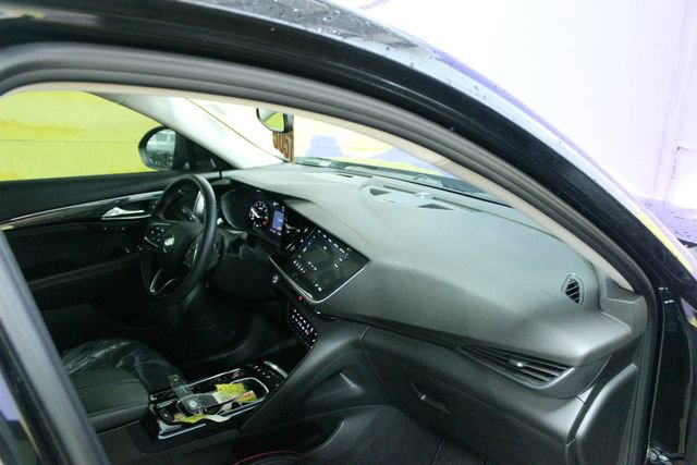 Used 2023 Buick Envision Essence w/ Sport Touring Package image 12
