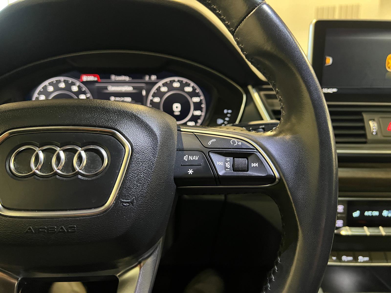 Used 2018 Audi Q5 2.0T Premium image 14