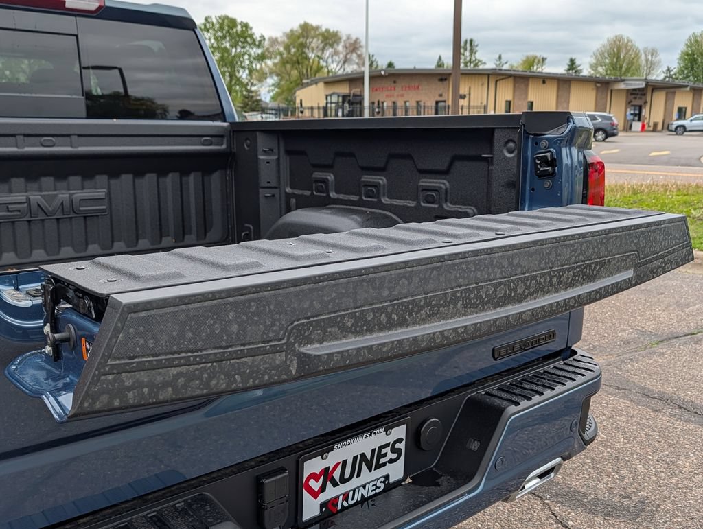 New 2026 GMC Sierra 1500 Elevation w/ Elevation Premium Package AWD/4WD image 29