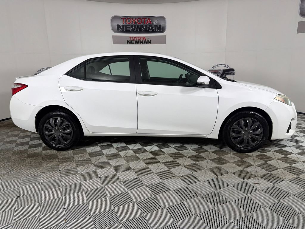 Used 2014 Toyota Corolla S image 2