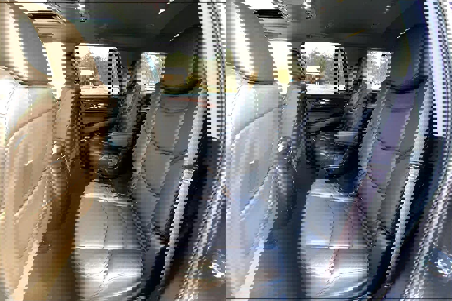 Used 2017 Cadillac Escalade Premium Luxury image 20