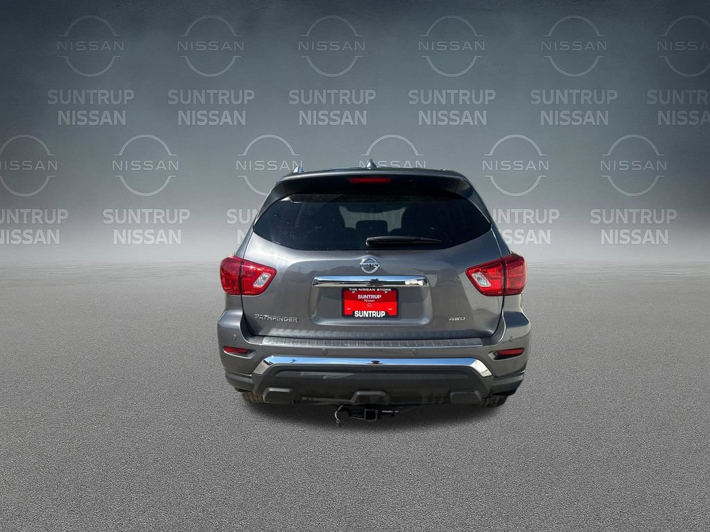 Used 2020 Nissan Pathfinder S AWD/4WD image 36