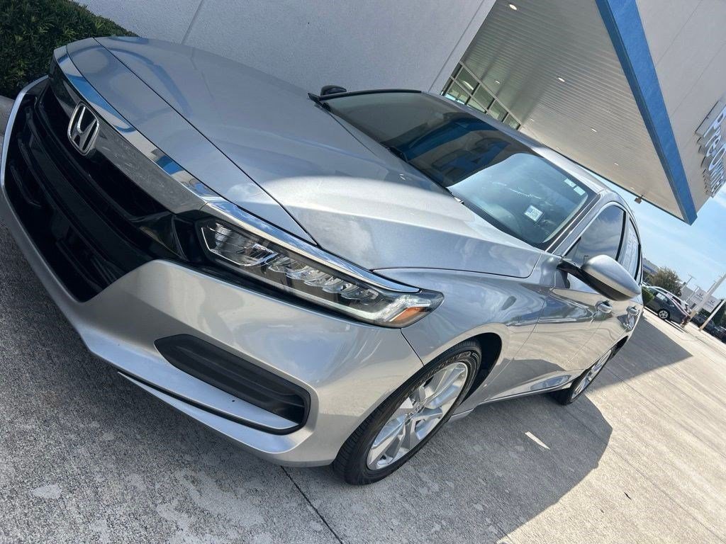 Used 2020 Honda Accord LX image 4