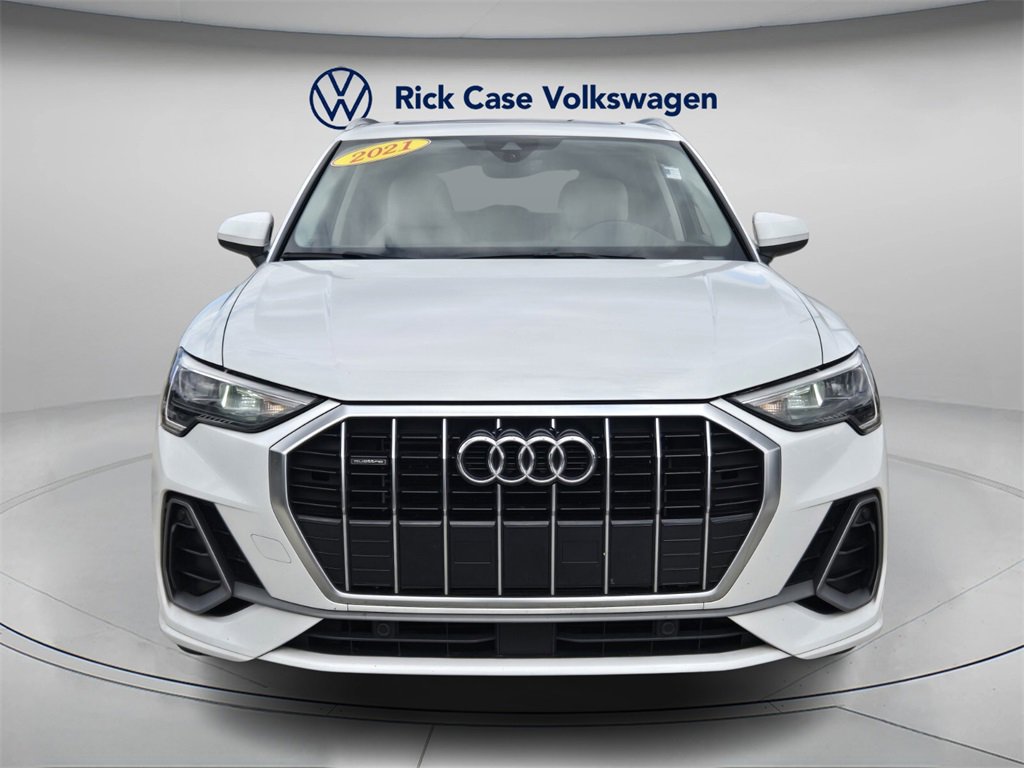 Used 2021 Audi Q3 2.0T Premium w/ Convenience Package image 4