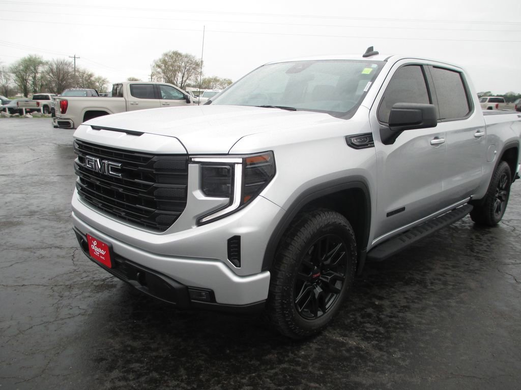Used 2022 GMC Sierra 1500 Elevation image 12