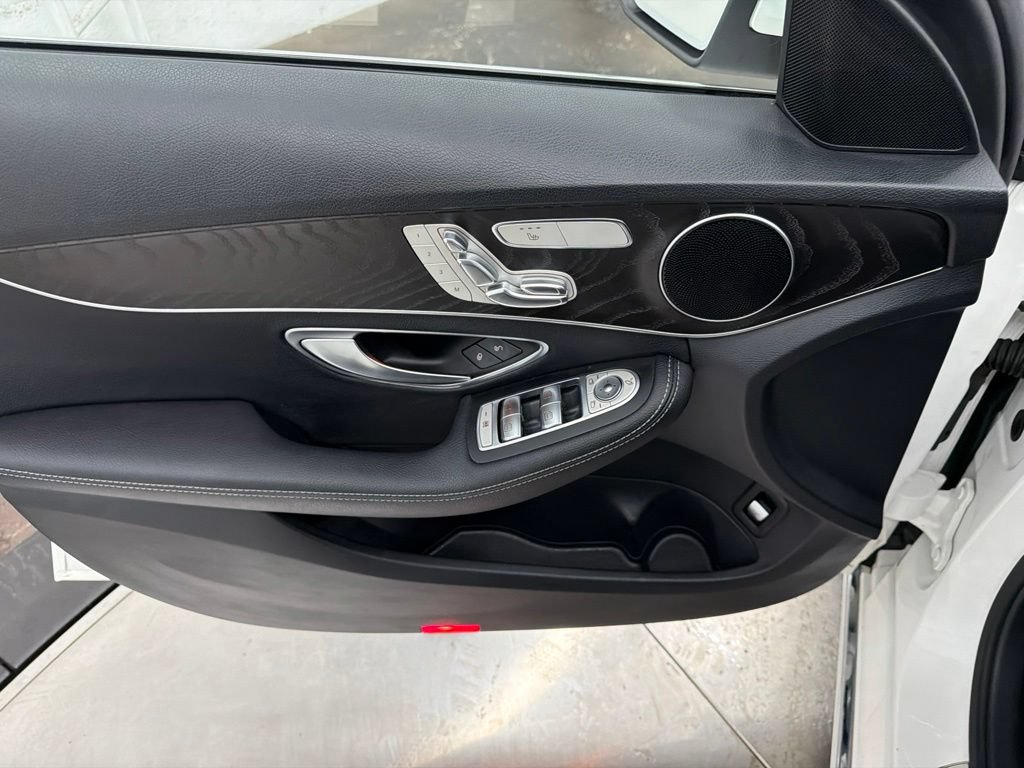 Used 2016 Mercedes-Benz C 300 Sedan image 14