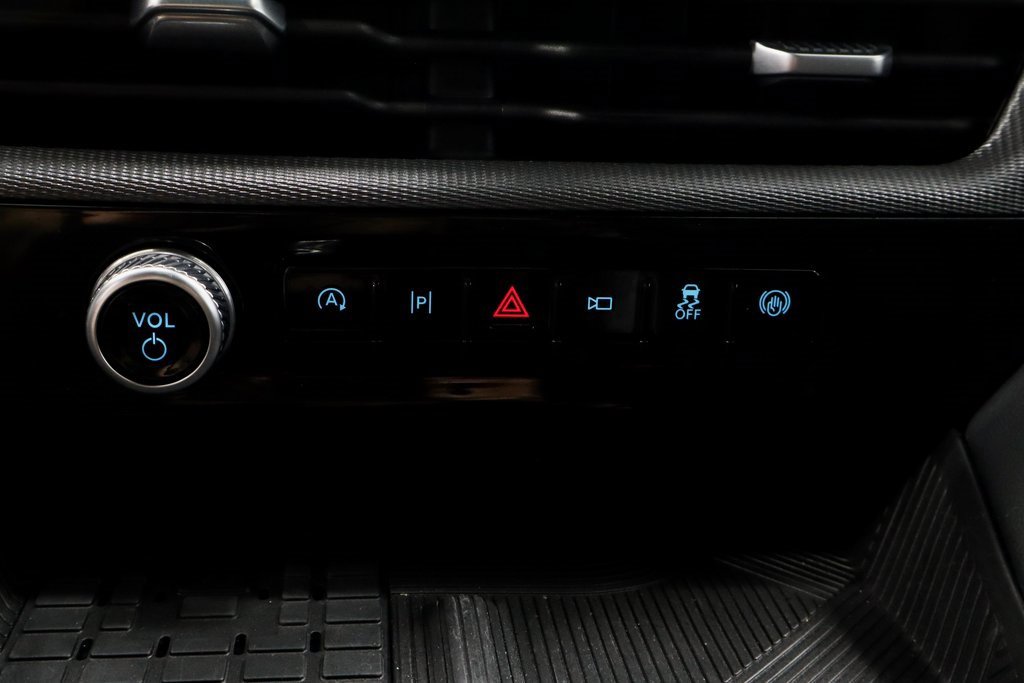 Certified 2025 Ford Explorer ST image 33