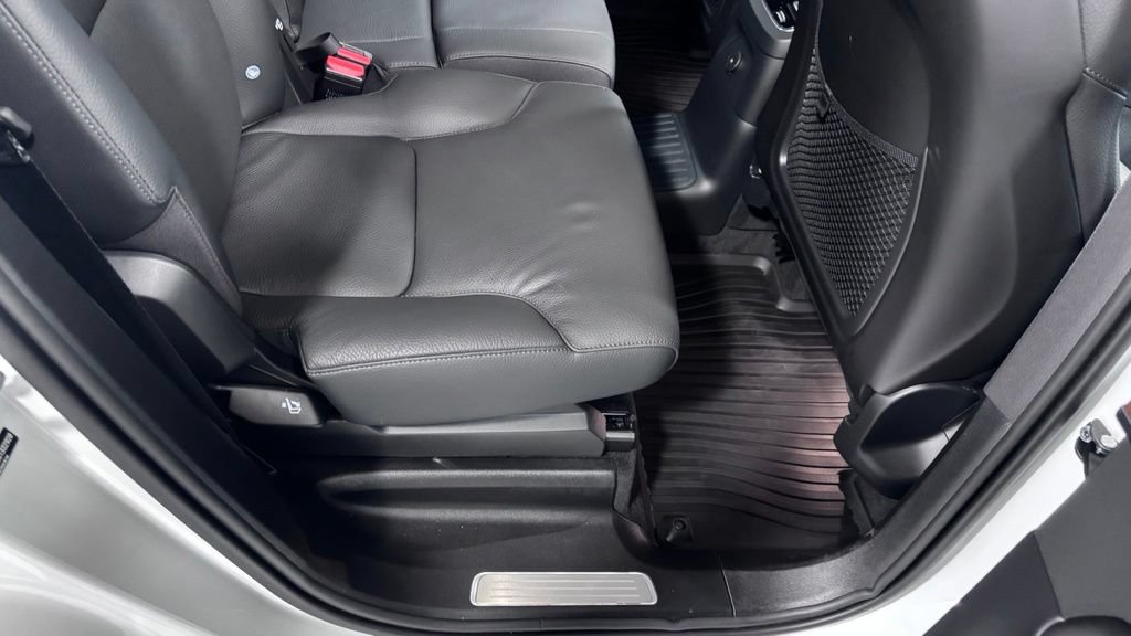 Certified 2025 Volvo XC90 T8 Plus w/ Protection Package Premier AWD/4WD image 24
