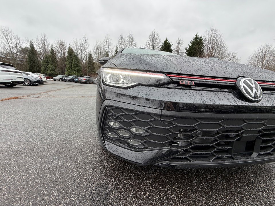 New 2026 Volkswagen GTI SE image 24