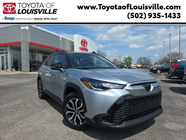 Used 2024 Toyota Corolla Cross SE w/ Moonroof Package image 1