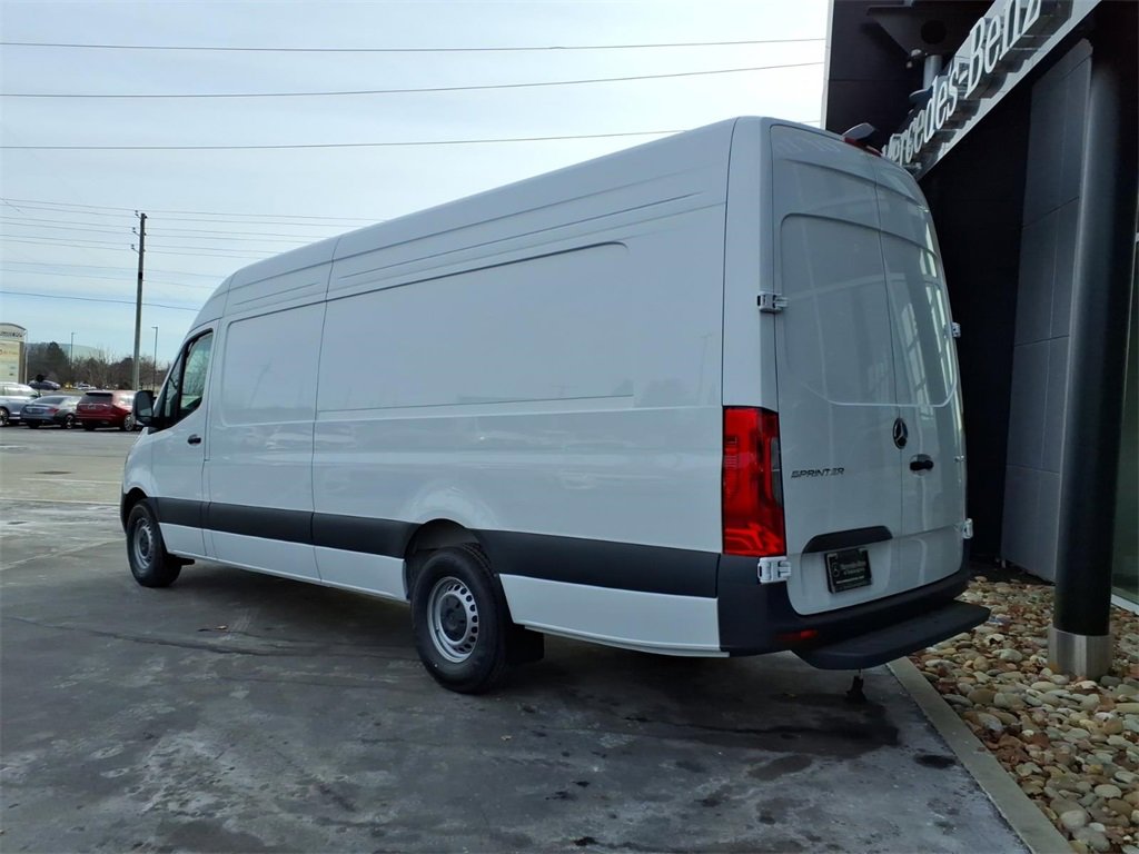 New 2026 Mercedes-Benz Sprinter 2500 image 4
