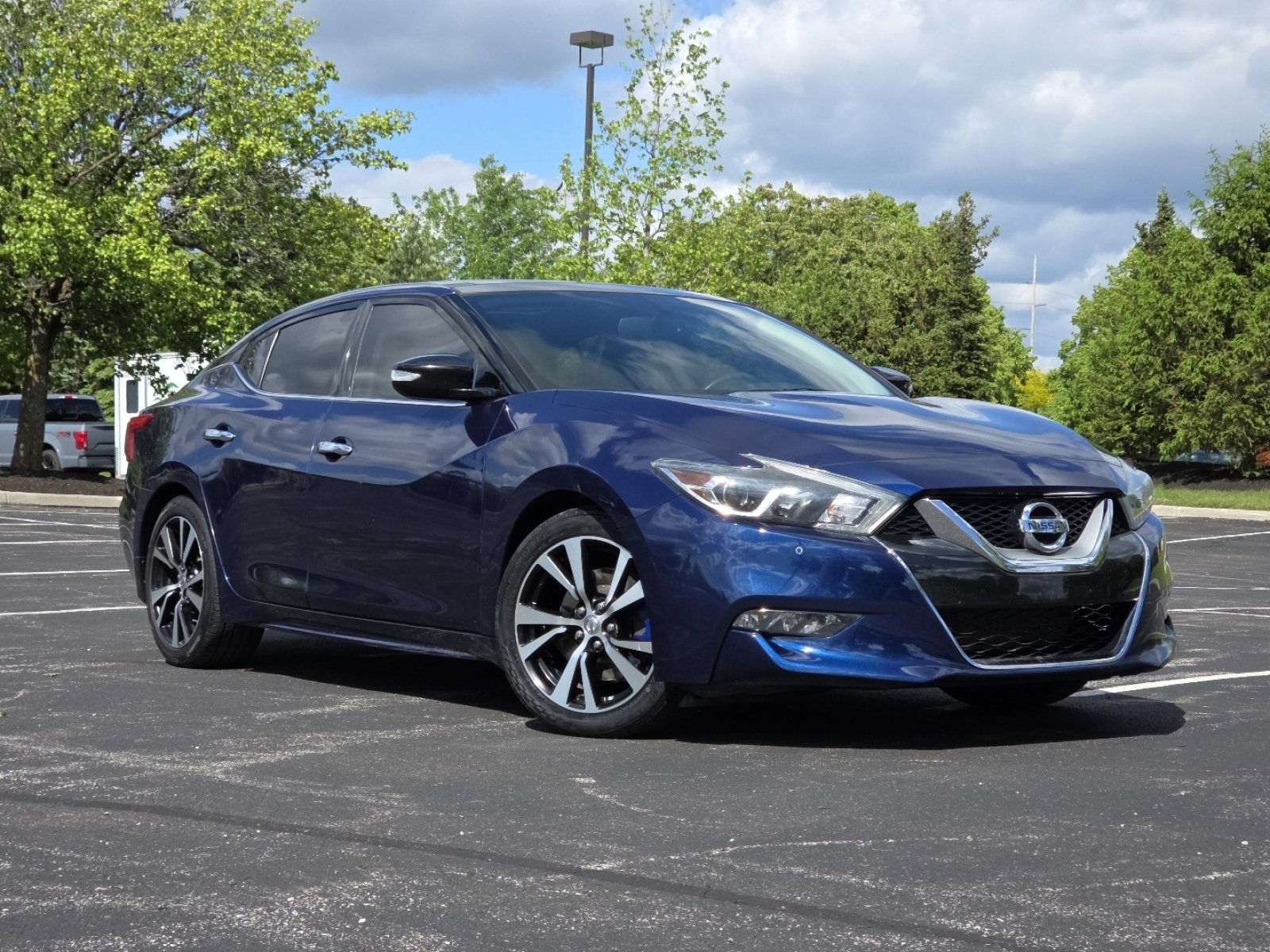 Used 2017 Nissan Maxima 3.5 SL FWD video 2