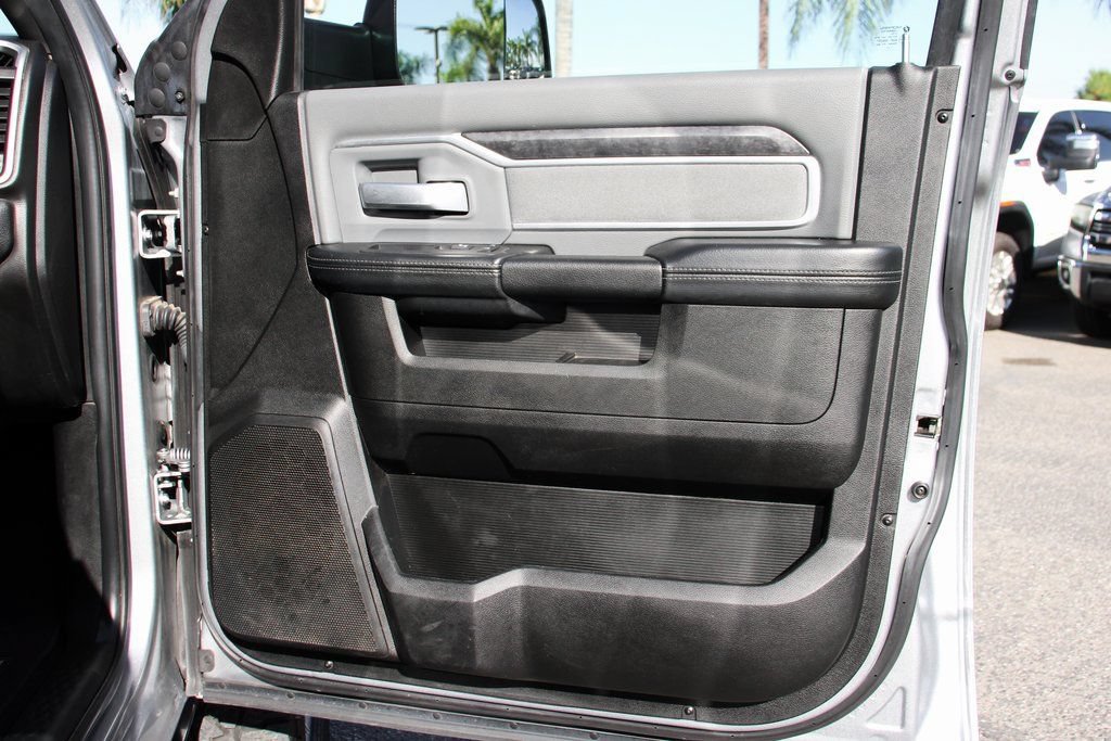 Used 2022 RAM 2500 Big Horn AWD/4WD image 33