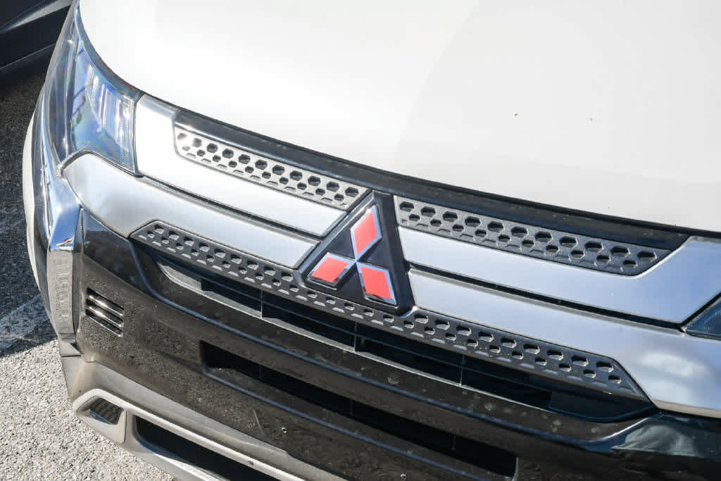 Used 2019 Mitsubishi Outlander GT AWD/4WD image 5