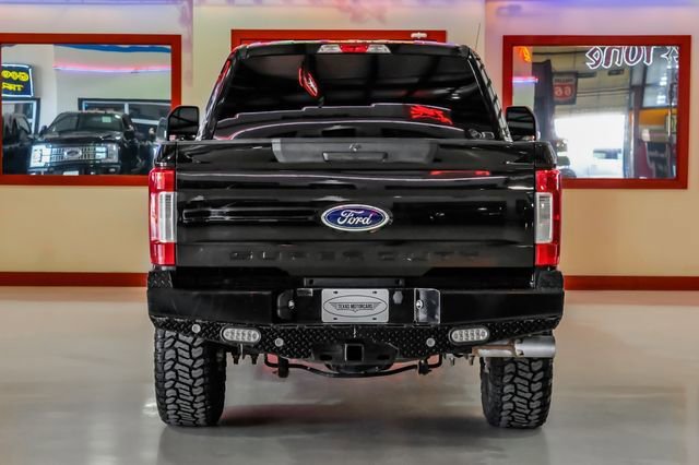 Used 2019 Ford F250 XLT w/ FX4 Off-Road Package AWD/4WD image 11