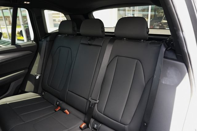 Used 2019 BMW X3 M40i w/ Premium Package AWD/4WD image 12