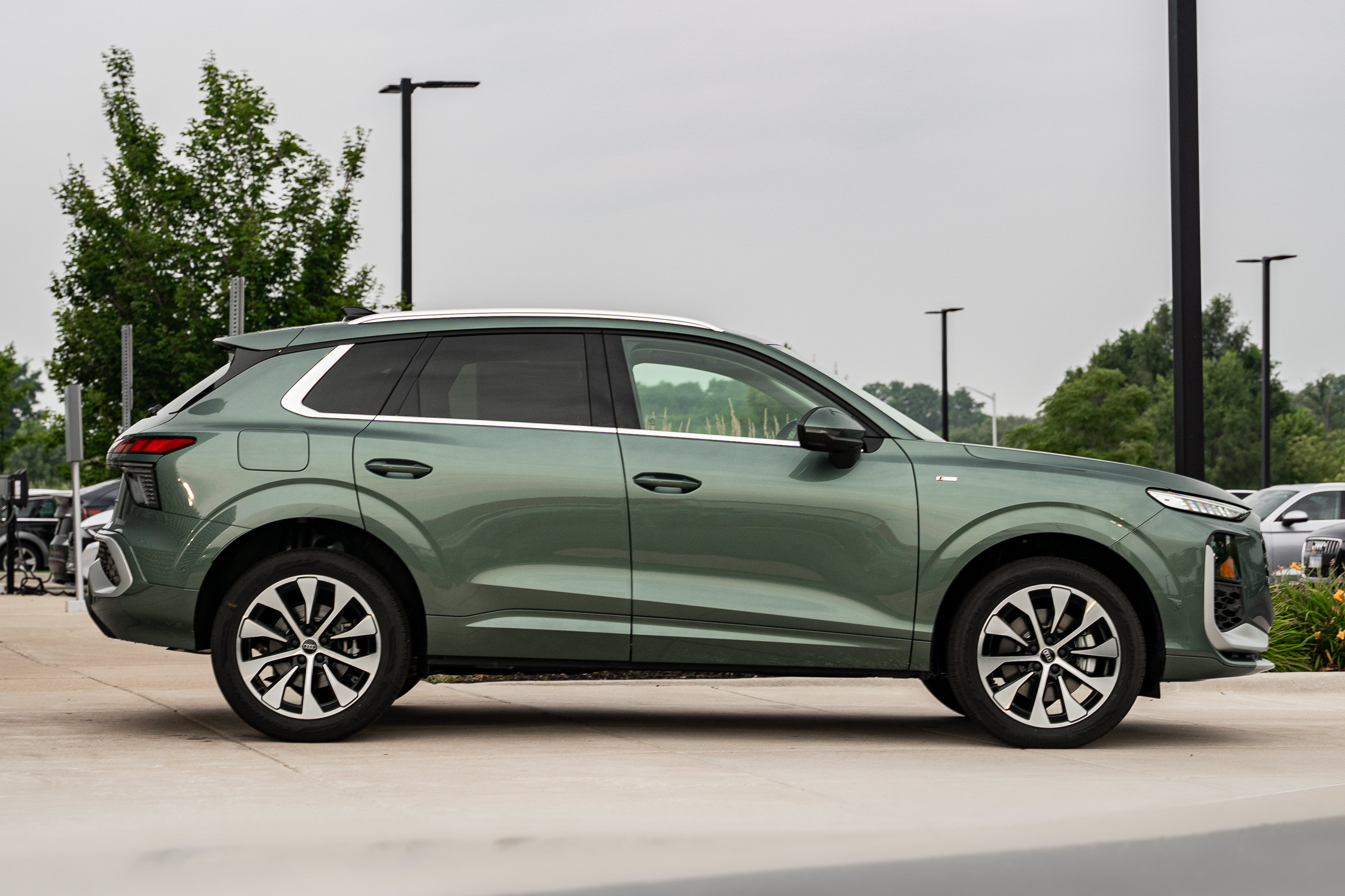 New 2026 Audi Q3 quattro 2.0T AWD/4WD image 3