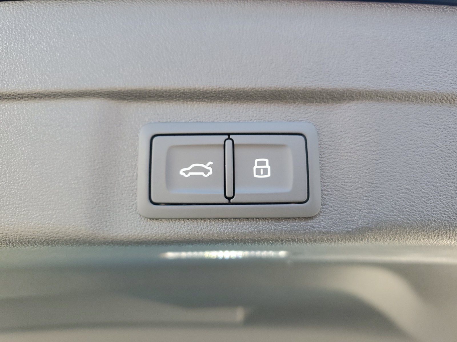 New 2026 Audi A5 Premium Plus AWD/4WD image 9