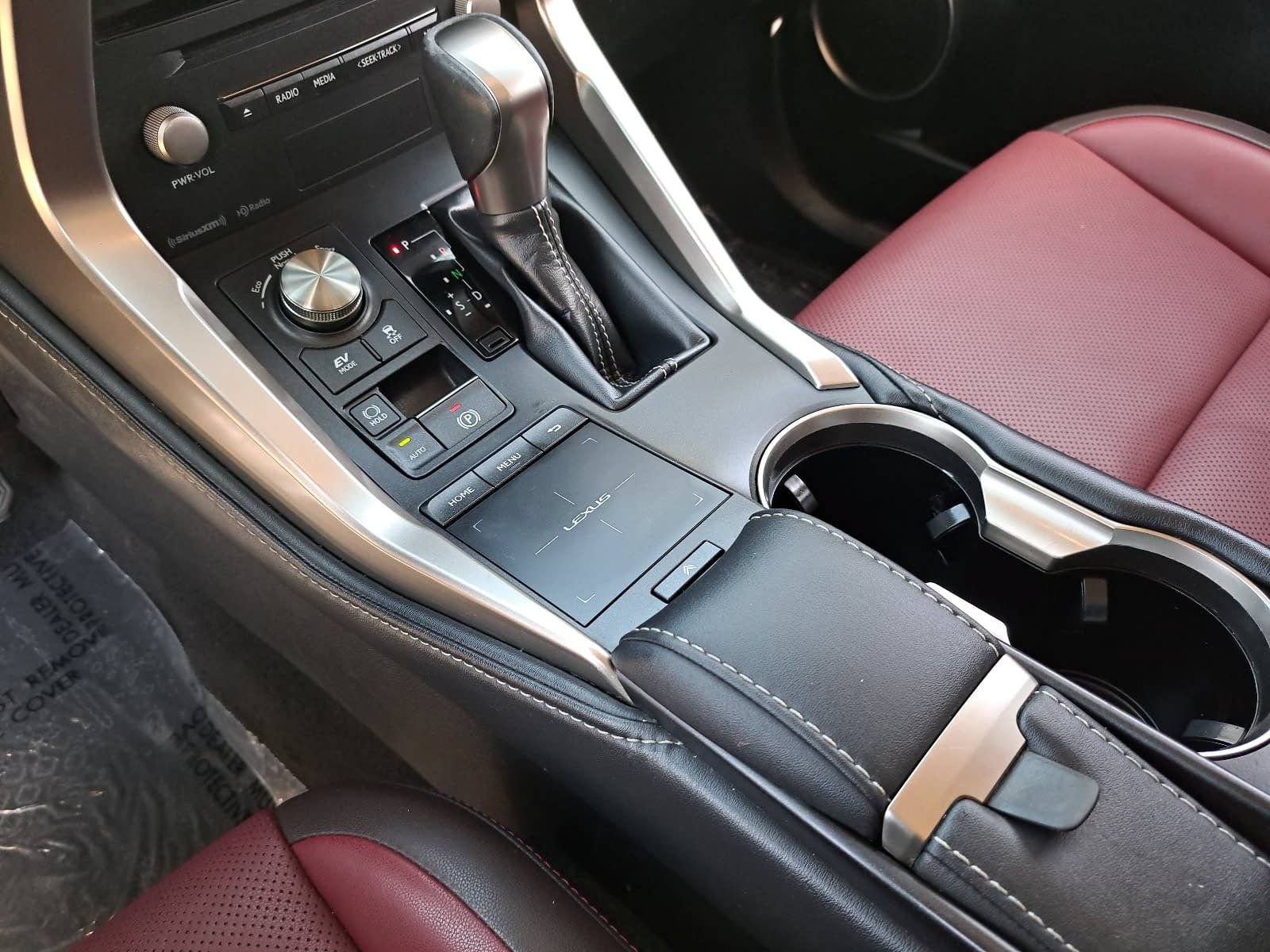 Used 2018 Lexus NX 300h AWD w/ Comfort Package image 27